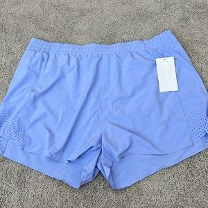 BNWT 2X athleta short